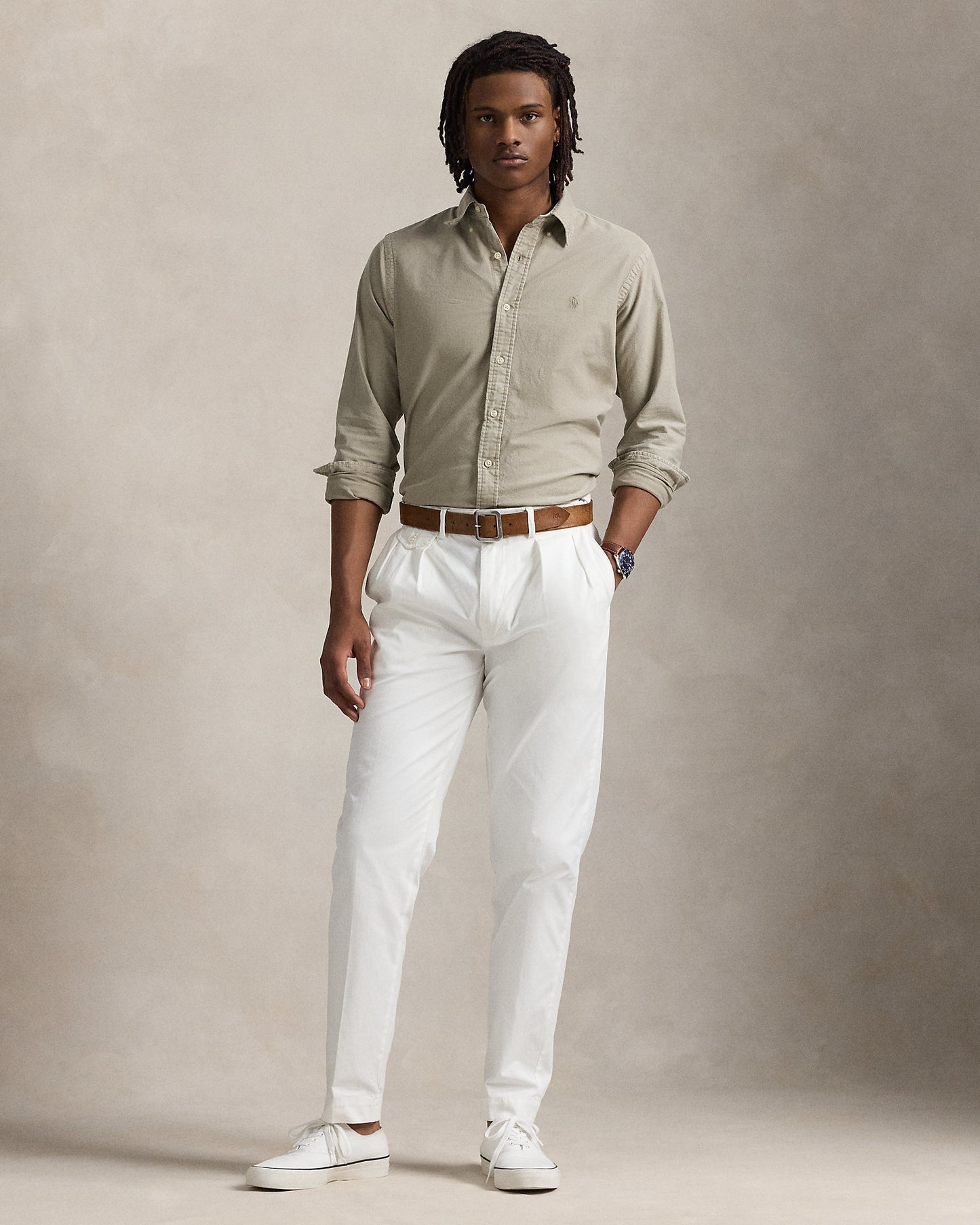 CAMISA CUSTOM FIT TEÑIDA CON MINERALES EN OXFORD OLIVE