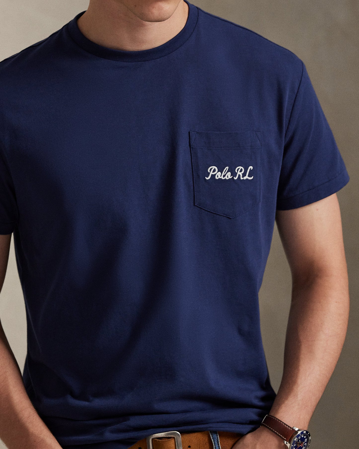 CAMISETA CUSTOM SLIM FIT CON SOCIETY BEAR NEWPORT NAVY