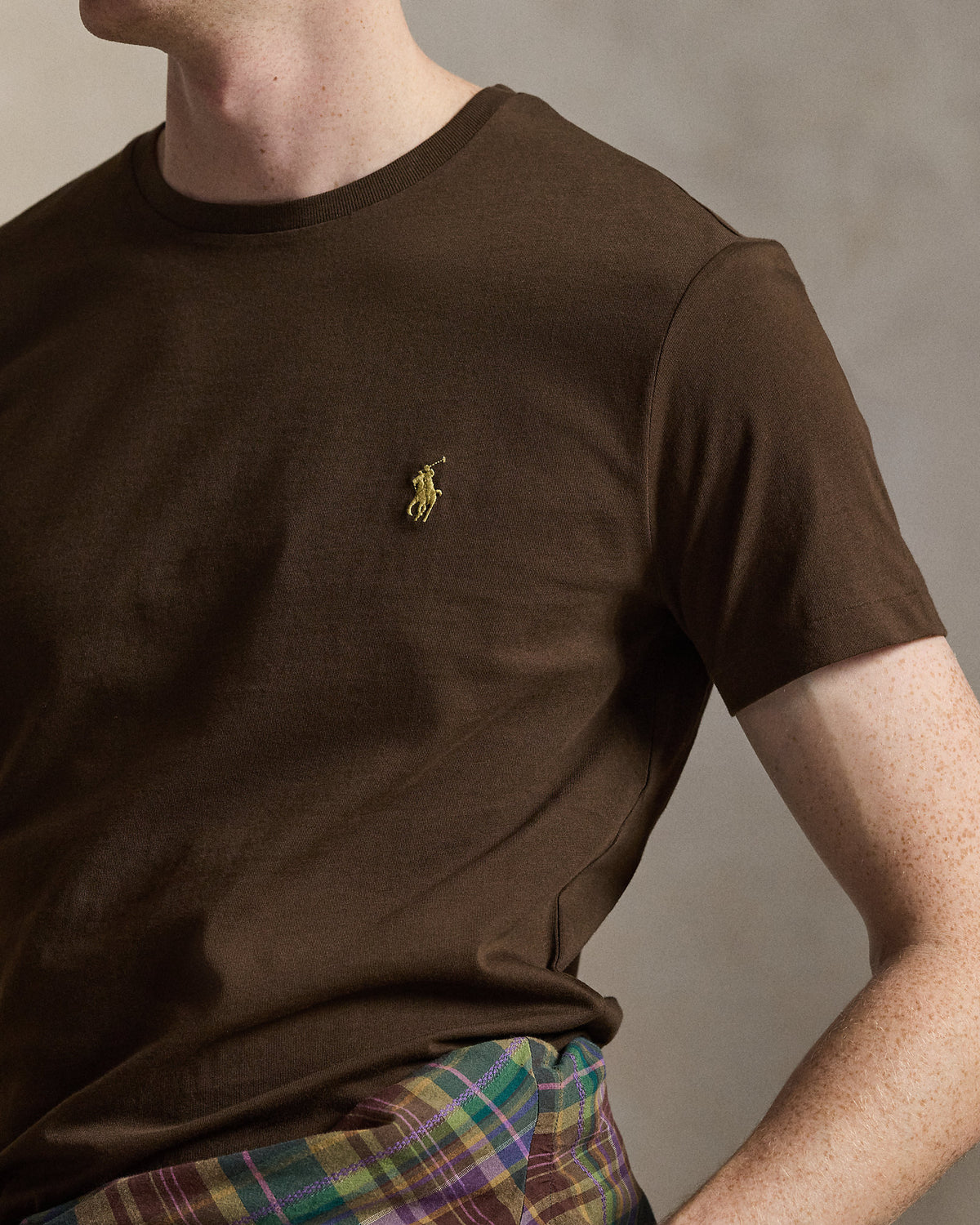 CAMISETA  CUSTOM SLIM FIT ALGODON DE PUNTO NUGMET BROWN