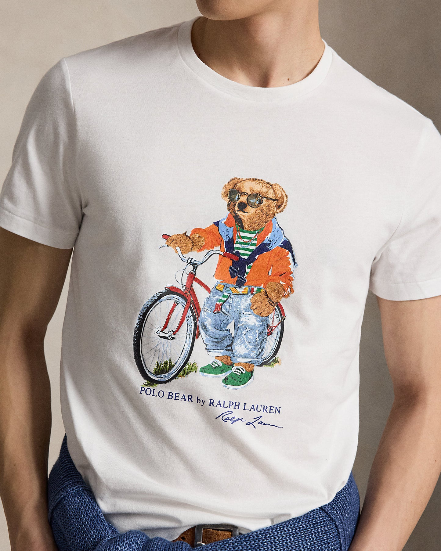 CAMISETA CUSTOM SLIM FIT CON SUMMER BEAR WHITE